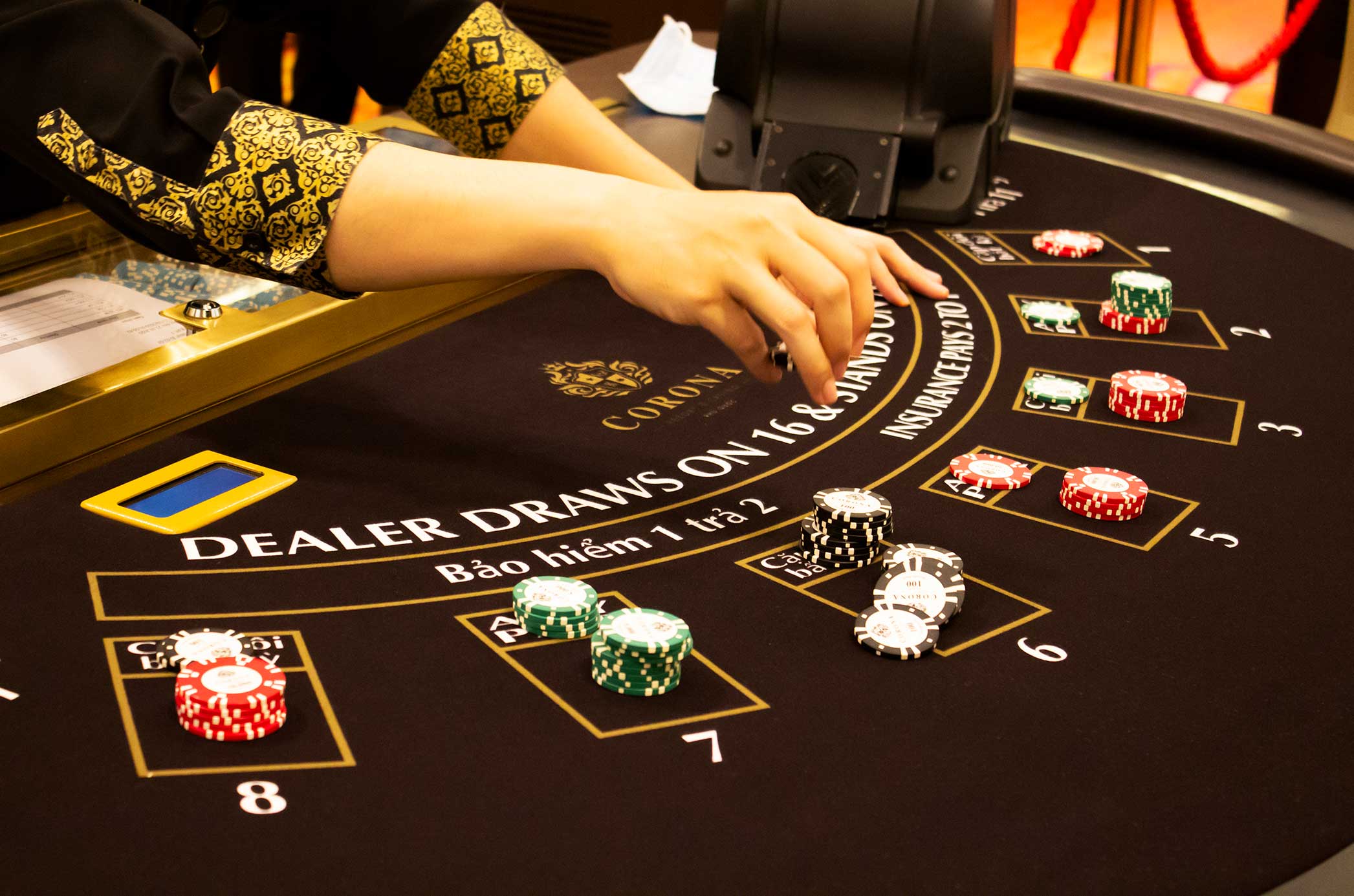 baccarat là xì tố-1